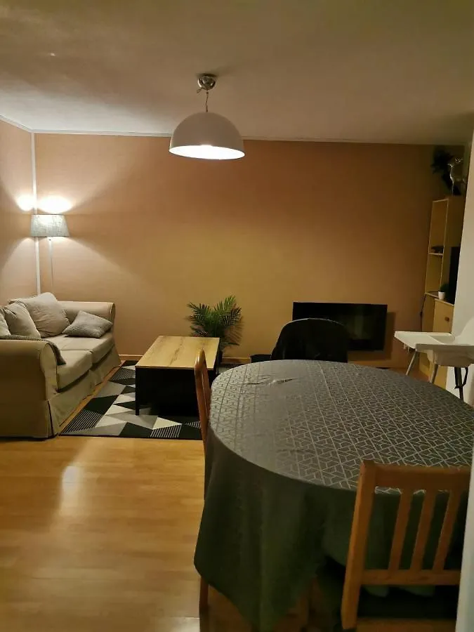 Apartament Beau T3 Place Parking, Vue Degagee Proche Centre Bagnères-de-Luchon Francja