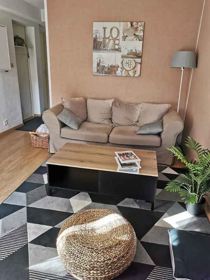 Apartament Beau T3 Place Parking, Vue Degagee Proche Centre Bagnères-de-Luchon
